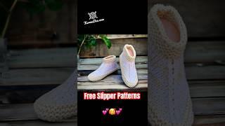 Free Slipper Patterns - Cozy Slippers for You to Knit #knittingpattern #knitting #knitpattern
