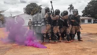 Revista Policía Militar Naval  ECA ECA!! Anti Disturbios - AntiMotines #ffaa #policiamilitar #pm