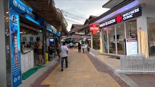 Wandering Throughout Thailand’s Ko Phi Phi Don (Island) Village Market