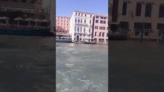 جولة في المدينة بندقية. Venezia