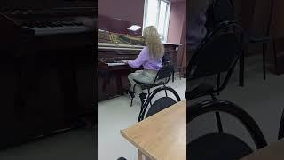 Анна Кучеренко, как звучит заведующая?