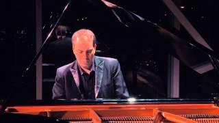 Matt Herskowitz plays Dave Brubeck's "Dziekuye" (solo piano)