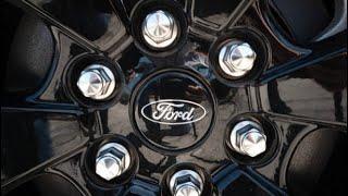 Ford Stock Falls on Weak Earnings Outlook