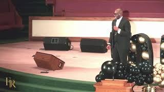 THE DAILY INSPIRATION: Dr. Jamal Bryant preaches in Memphis at The New Salem Baptist Church