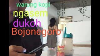 jelajah wanita. Ngopi di dukoh ngasem Bojonegoro.