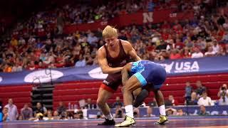 The Differences Between Freestyle and Folkstyle Wrestling