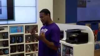 Kinect training with Baltimore Ravens Anthony Allen.