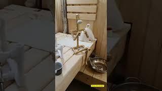 Что творит сантехник, наделал самоделок из труб