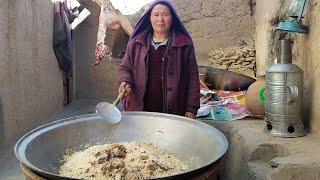 Afghani Kabuli Pulao Recipe ( Qabili ) Village Style  | Village life Afghanistan