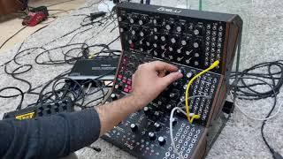 Living room session #4   Moog Subharmonicon, Moog Mother 32, Moog DFAM & Elektron Digitakt