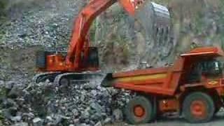 MARCOM KOMATSU EXCAVATOR PC750