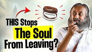 Do Ornaments Prevent The Soul From Leaving The Body? | QnA With Gurudev