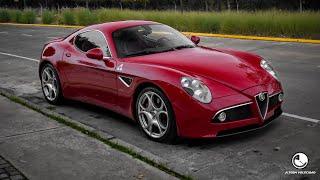 El UNICO Alfa Romeo 8C Competizione en Argentina - V8 con 450hp