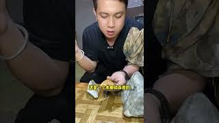 4个要点教你怎么在市场捡漏，龙肯夜市记录淘翠人的一晚上| 翡翠矿区 | 翡翠赌石直播 | 帕敢龙肯市场 | 缅甸翡翠原石 | 赌石价格 | 缅甸玉石视频 | 瑞丽盈江赌石批发