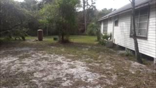 clearwater home rentals 3 bedroom 800sf garage 1 1/3 acre Leiza Halsey rutenberg realty