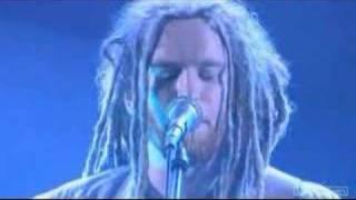 One Man Plays Bohemian Rhapsody - Newton Faulkner Live