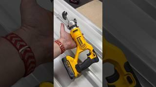 First look  Dewalt 18V 1.2mm (18Ga) Metal Offset Shears - DCS496 (preorder now)