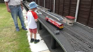 Simon's Trains visits Peter Spoerer's White Horse Railway - gauge 1 live steam in the garden!