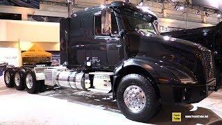 2018 Volvo VNX 86T 400 Seeper Truck - Exterior and Interior Walkaround - 2018 Truckworld