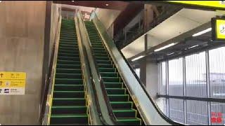 【日立】5X新しいエスカレーター　1X新しい動く歩道　敦賀駅特急ホーム　連絡通路内　5X new escalator & MovingWalk Tsuruga station  Fukui Japan