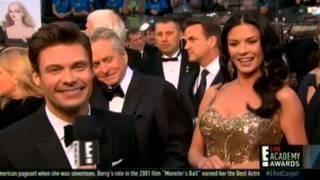 Ryan Seacrest totally denies Zeta-Jones a Mani Cam walk at the Oscars