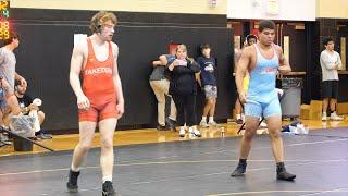 Kyle Gatlin of Naperville Central HS [R] v. RJ Samuels of Izzy Style Wrestling [B] (182)