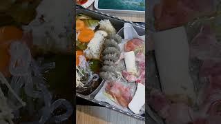 Funny duck eating 6$ All you can eat Shabu Buffet in Thailand BBQ Thai Food crazy cute animal