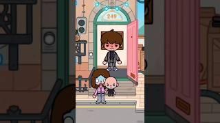 My dad hates me because I'm bald #tocaboca #tocalifeworld #shorts