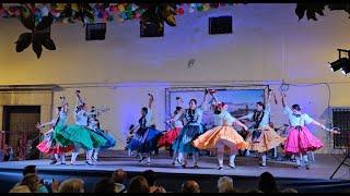 EL GRUPO FOLCLÓRICO MUNICIPAL DE COROS Y DANZAS - CIUDAD DE VÉLEZ-MÁLAGA ) ( MÁLAGA ).-