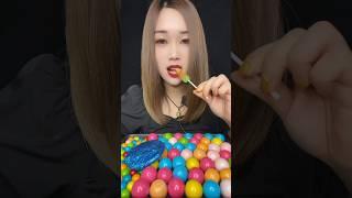  #asmr  #mukbang  #candy  #asmrcandy  #eating  #food