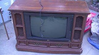 Zenith Floor Console Television from 1997