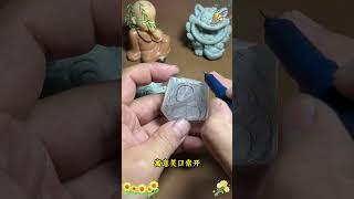 白冰似雪，佛意如莲，白冰佛公以纯净之姿，静守慈悲 #翡翠 #翡翠雕刻 #翡翠定制 #翡翠吊坠 #翡翠原石 #翡翠手艺人