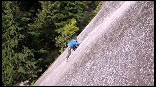 Exasperator Crack 5.10c - Squamish BC, Rock Climbing