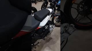 brand new bajaj pulsar NS200  whitecolor   bike #foryou #video @ymnvlogs