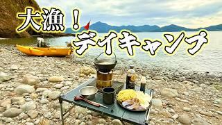 ボートでしか行けない海岸！釣った魚で朝食デイキャンプ！