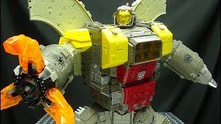 Siege Titan OMEGA SUPREME: EmGo's Transformers Reviews N' Stuff