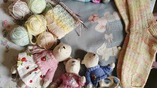 Stitched by Mrs D episode 9 - Rainbow socks and a bit of misery
