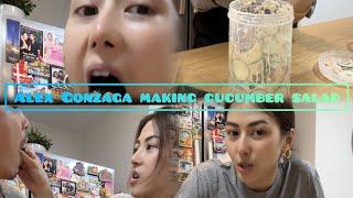 Alex Gonzaga trying the cucumber trend recipe / Toni Gonzaga