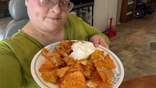 Chicken and cheese nachos! So yummy and spicy.️