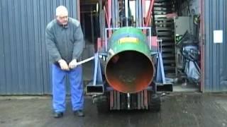 Cleaning out gullies and drains with the Big Brute Wet & Dry Industrial Vacuum Cleaner