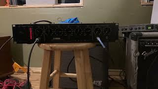 Yamaha E1010 Analog Delay Rack Mount