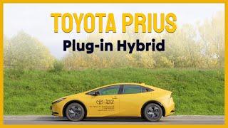 Are panou solar și performanțe de GTI: Toyota Prius Plug-In Hybrid Review 2024