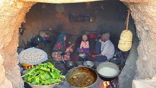 Forgotten Authentic Iranian Food: Spinach Stew & Make Curd | Village Lifestyle