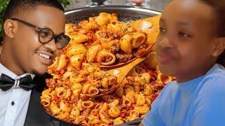 Clement Atunguye Aliane AMUTEKERA ibiryo Atigeze arya Mubuzima bwe Cook with me Makaroni Bolognese