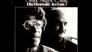 Ella Fitzgerald & Joe Pass - A Foggy Day