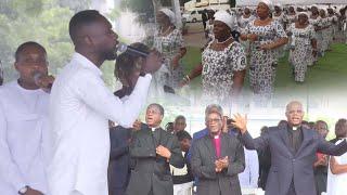 Sam Acquah Leads Apostolic Praises at The Funeral Service of Apostle Daniel Obese Saforo