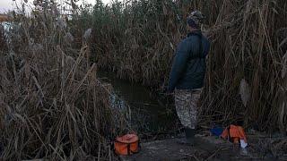РЫБАЛКА В КАМЫШАХ НА ПОПЛАВОК, ЛОВЛЯ КАРАСЯ НА УДОЧКУ