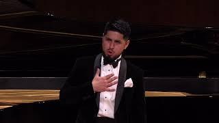 Xavier Prado sings "Por el humo se sabe donde está el fuego"   Doña Francisquita by Amadeo Vives