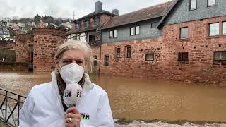 FFH-Reporterin Anne Schmidt berichtet vom Hochwasser in Büdingen