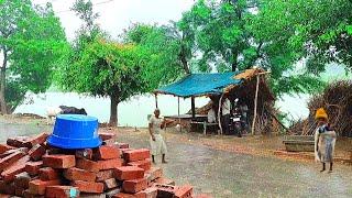 Life of People Of Uttar Pradesh During Rainy Season. || Uttar Pradesh Real Life India daily routine